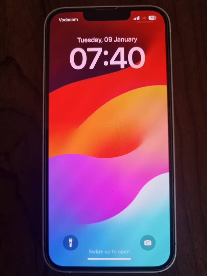 iPhone 13 - 128GB - White
