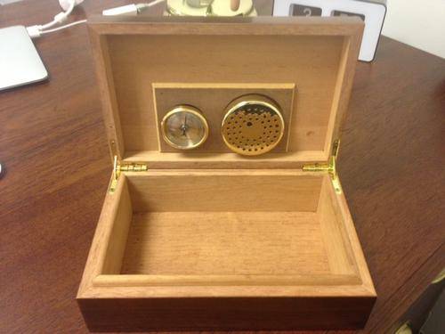 Walnut Cigar Humidor