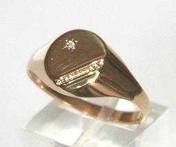 REDUCED MADLY - 9k / 9ct gold diamond signet RING. Ready for you. Last one!
