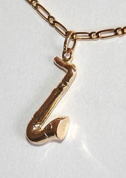 REDUCED MADLY - 9k / 9ct gold SAXOPHONE charm / pendant. Ready for you. Last one!