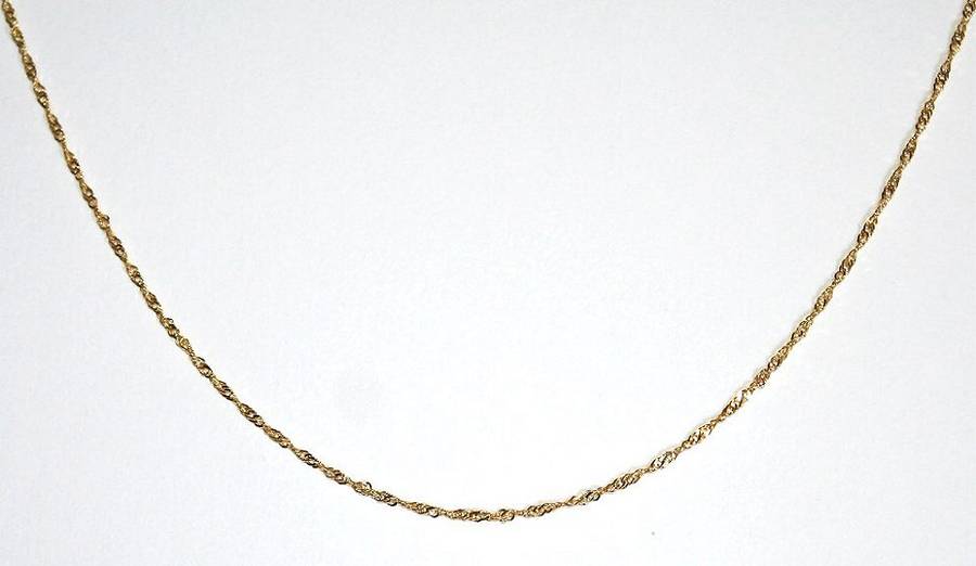 9k / 9ct gold CHAIN: Singapore, 1mm wide, 45cm