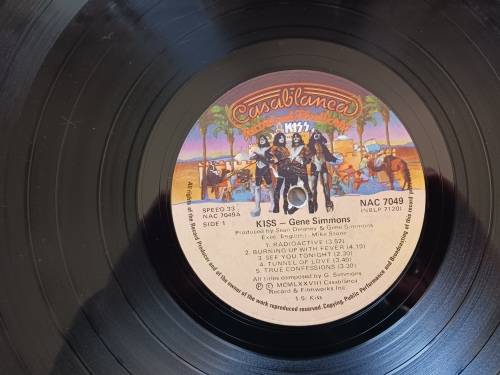 Kiss - Gene Simmons  ( Scarce 1978 SA released LP )