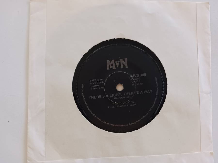 The Invaders - There's a Light, There's a Way / Astral 11 (Scares 1970 SA Released 7" Single)