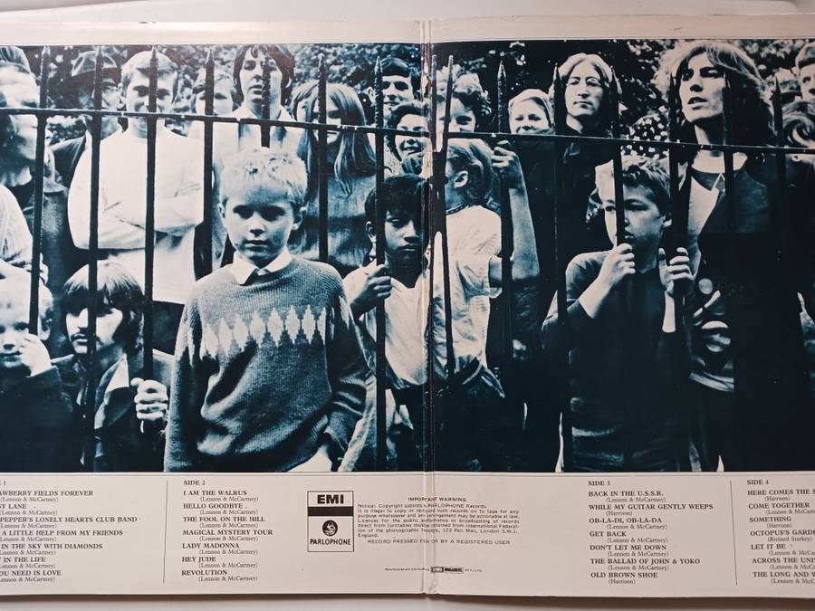 The Beatles  -  1967 - 1970  ( 1973 SA released LP )