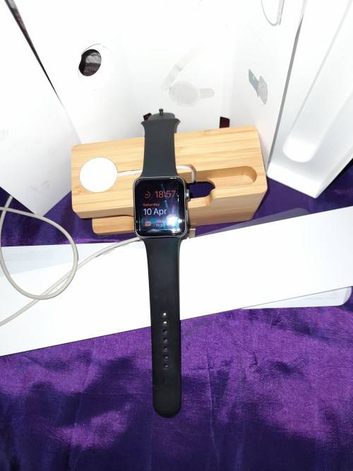 Apple Watch Series 3 | Like New |  Boxed | with Dock/Stand for Apple Watch and iPhone