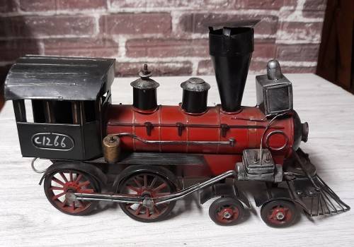 Vintage - Tin / Metal Locomotive 36cm x18cm