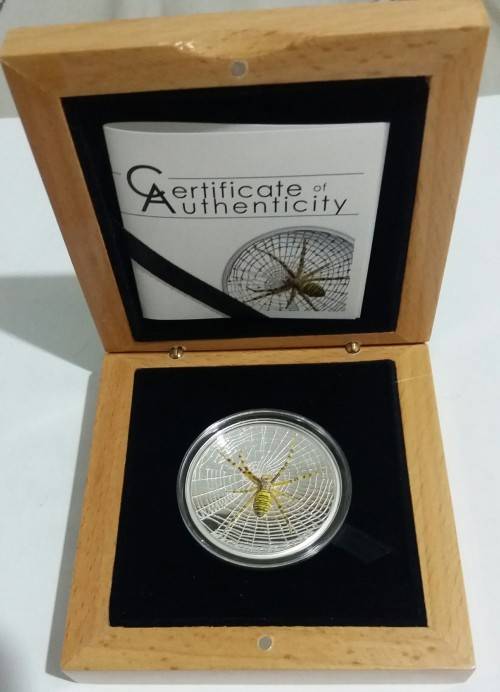 2016 MAGNIFICENT LIFE SPIDER 1OZ SILVER COIN (MINTAGE 999)