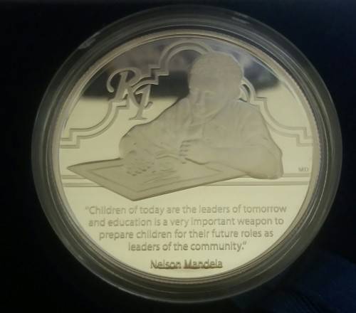 2014 NELSON MANDELA LIFE OF A LEGEND SILVER R1
