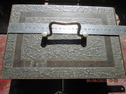 VINTAGE STRONGBOX SOLID