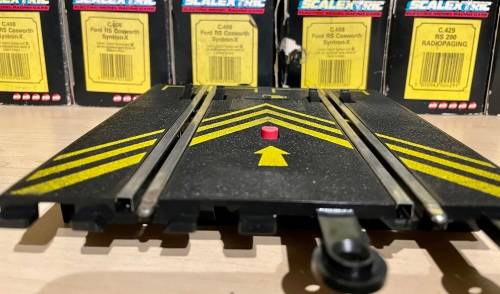Scalextric Pit Stop / Oil Change Track Piece