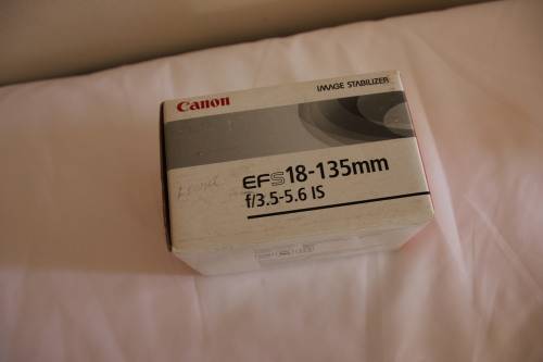 CANON LENS  EF-S 18-135MM F/3.5-5.6 IS BRAND NEW IN BOX