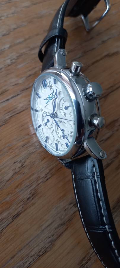 Jaragar automatic mechanical mens watch  Please read