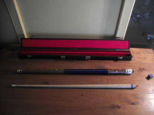 Pool cue Purple