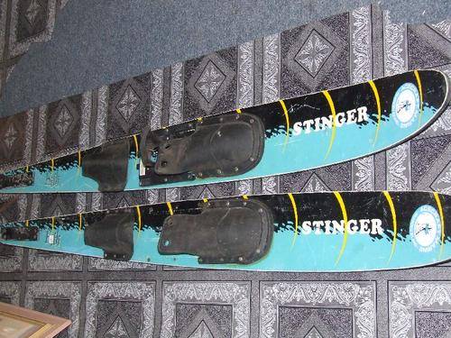 Stinger skis