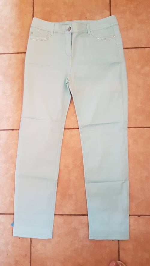 Light Blue Jeans Size: 8 and 10