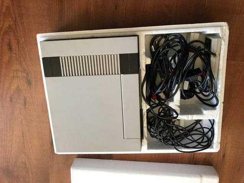 COLLECTORS DREAM! Nintendo - NES Console in Orignial Box with 3 Games In Original boxes