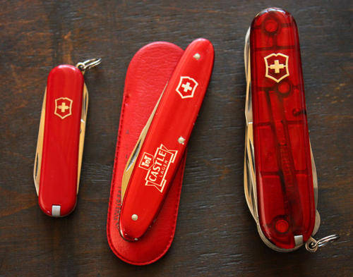 victorinox huntsman swiss army knife alox classic castle