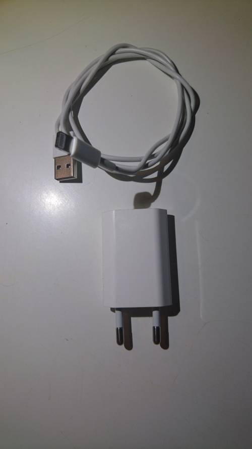 IPHONE 5S 32GIG ***GREAT CONDITION*** WITH FREE POST NET SHIPPING