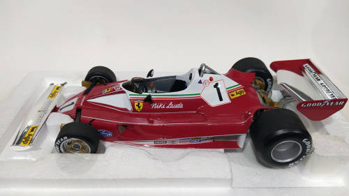 **EXTREMELY RARE & AS NEW** 1/18 Hot Wheels Elite F1 Ferrari 312 T2 - Niki Lauda #1 - Monaco GP 1976