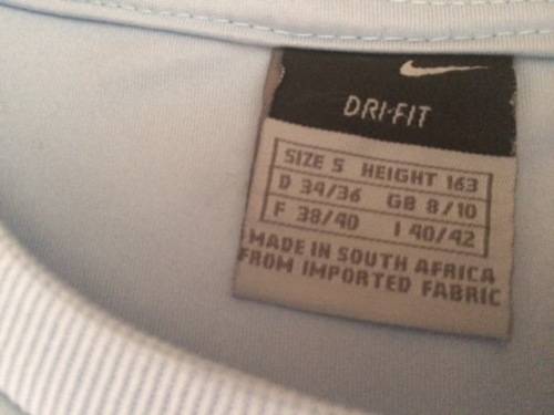 NIKE T-SHIRT - BABY BLUE - SIZE SMALL - LADIES - CLOTHING - T-SHIRT