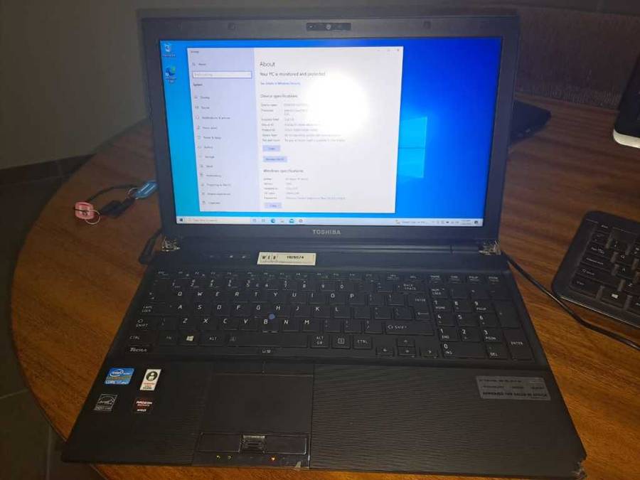 Toshiba Tecra R950 | 15.6` | Core i7 Notebook - Intel Core i7-3540M Processor, 8GB RAM