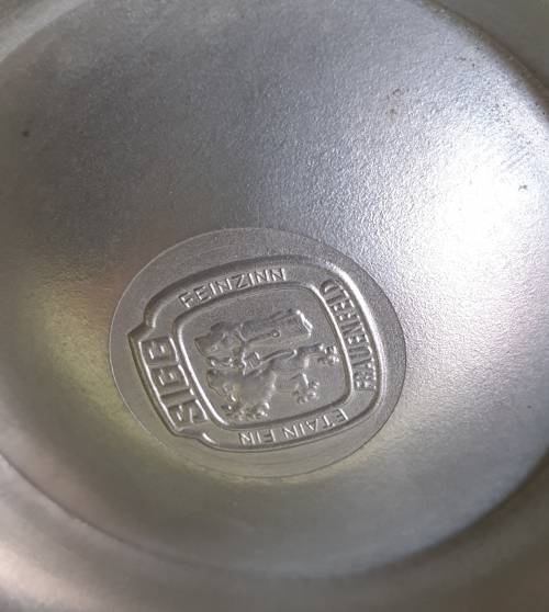 SIGG FRAUENFELD Pewter jug ( reserved for Singenspring )