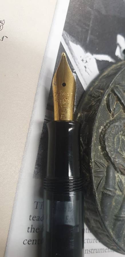 VINTAGE PELIKAN M150 FOUNTAIN PEN. W GERMANY