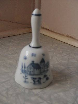 STUNNING PORCELIAN BELL