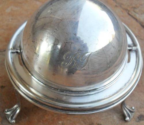 '''WOW''' JUST LOVELY 3 LEGGED VINTAGE BUTTER DISH ? SEE MARKINGS