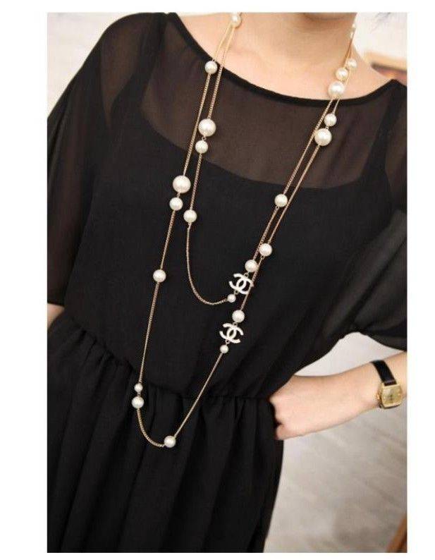 chanel pearls necklaces