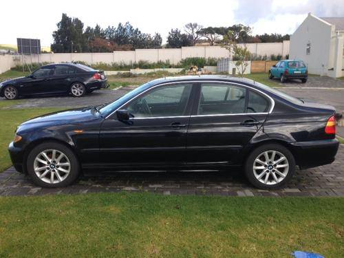 BMW 320i 2004