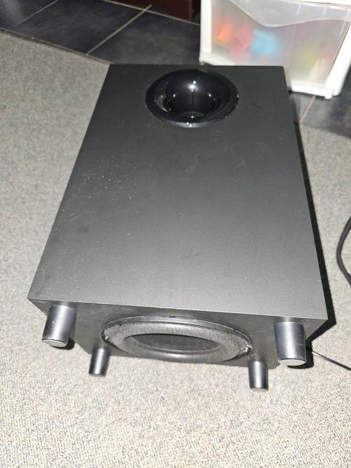 Logitech G560 LIGHTSYNC GAMING SPEAKERS! GREAT CONDITION 100% WORKING! BARGAIN!