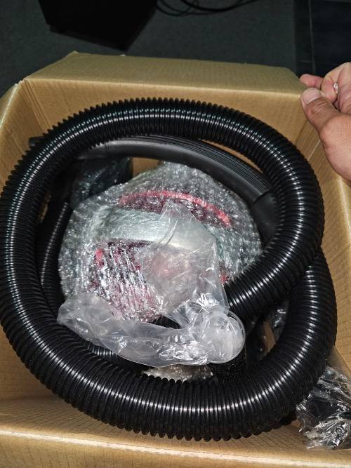 Verimark - Genesis - Hydrovac COMPACT  - Wet & Dry Vacuum Cleaner! BRAND NEW OLD STOCK! BARGAIN!