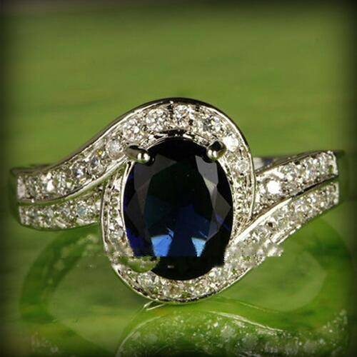 2.1CT Oval Cut Sapphire Quartz & White Topaz Ladies Ring**In Stock**LAST ONE LEFT**