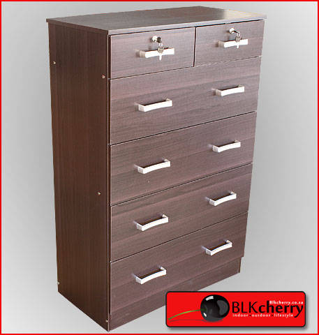 10 Draw set . 2 draws lock up. flat packed for easy transport. will even fit in a car boot. 