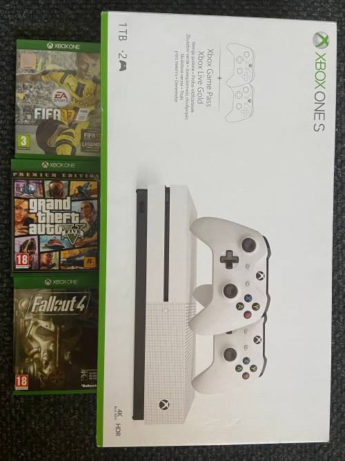 BOXED AS NEW * XBOX ONE S * 1 TB *4K BLU-RAY*HDMI CABLE* 1 CONTROLLER *HDMI ,POWER and USB CABLES .