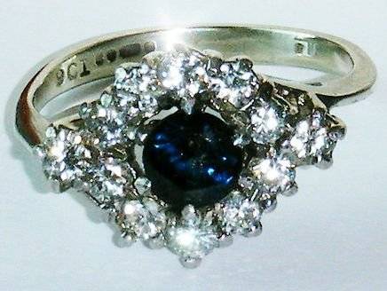 SUPERB 9CT WHITE GOLD SAPPHIRE & .50 CARAT DIAMOND RING SIZE J