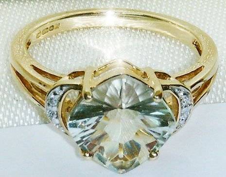 UK HALLMARKED 9CT GOLD GREEN AMETHYST & DIAMOND RING SIZE N