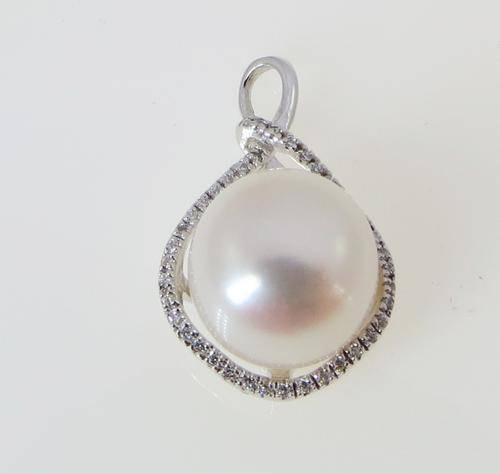 ***IN STOCK!!*** GORGEOUS REAL PEARL SOLID STERLING SILVER STAMPED 925 PENDANT