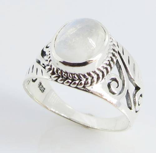 ***IN STOCK!!*** LOVELY REAL MOONSTONE GEMSTONES SOLID STERLING SILVER STAMPED 925 RING
