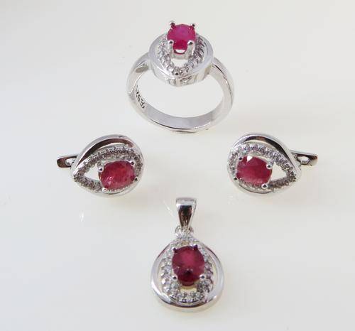 **IN STOCK!!**REAL GEMSTONES!!** GORGEOUS SOLID STERLING SILVER RUBY SET