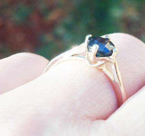 ***IN STOCK!!!***CERTIFIED SAPPHIRE!!!*** 1.14ct Natural Blue Sapphire Dress or Engagement rin