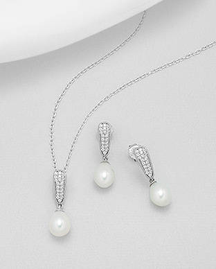 "IN STOCK!!"  Solid 925 Sterling Silver earring and pendant set with real pearls