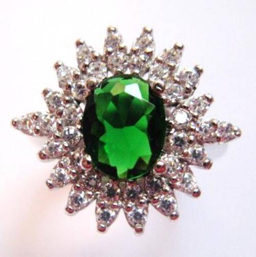 ***R2 299*** Green Quartz and White Topaz set in solid 925 sterling silver