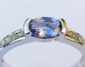 ***R15 000*** SUPERB 9CT WHT GOLD TANZANITE & DIAMOND ETERNITY RING L