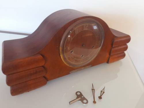 Top hat clock. not working