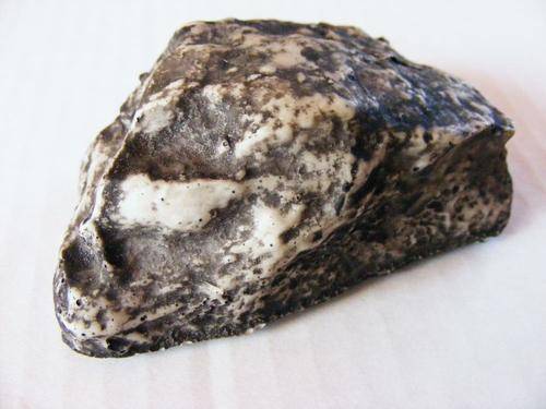 Secret Key storage - Fake Rock - Hide your keys in the Garden - Key Rock