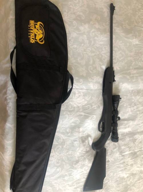 Crosman Fury NP 4.5mm Black 1200fps Air Rifle with Nikko Stirling Mountmaster Scope, Bag & Pellets