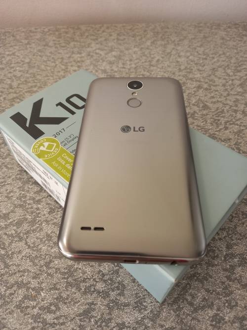 LG K10 Cellphone