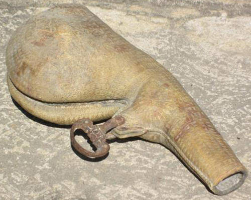 RARE AND UNUSUAL..ANTIQUE LEATHER GUNPOWDER FLASK MADE FROM THE VERY PRIVATE PARTS OF A BULL !!